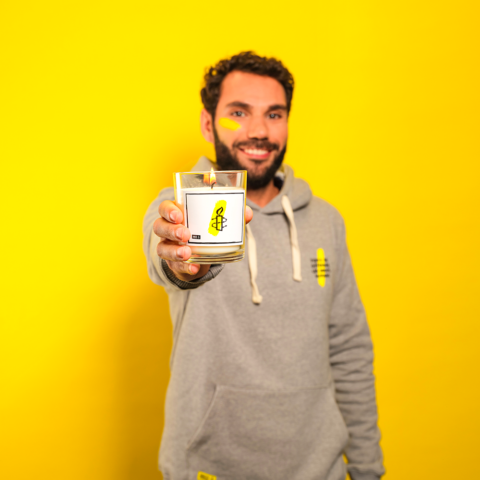 Bougie parfumée aux couleurs d'Amnesty International